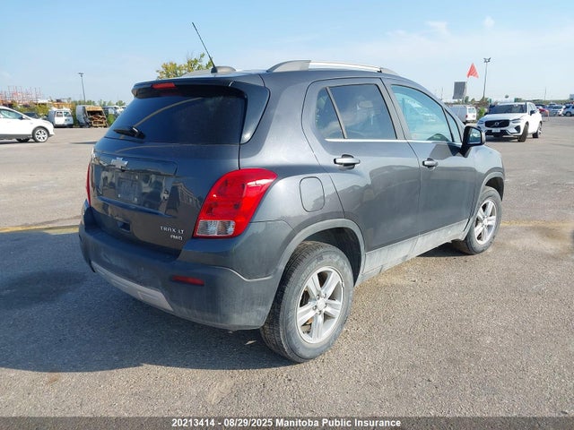 Chevrolet LUV 2015 3GNCJSSB0FL204126 Image 4