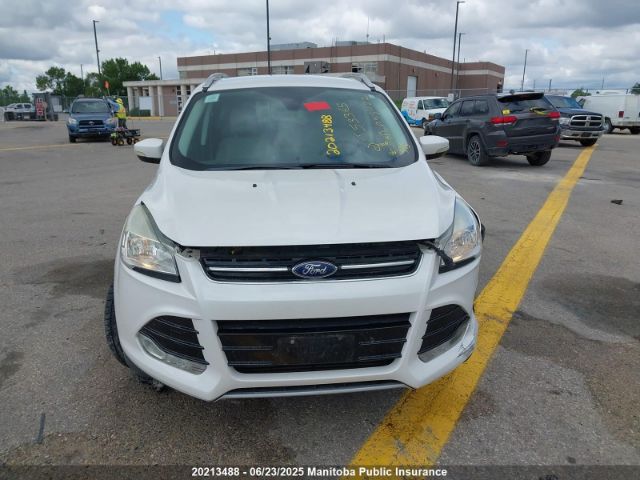 1FMCU9J93FUA33722 Ford 2015