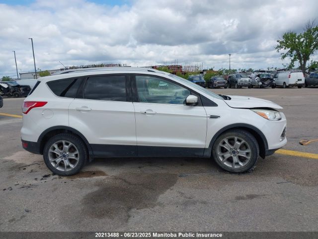 1FMCU9J93FUA33722 Ford 2015