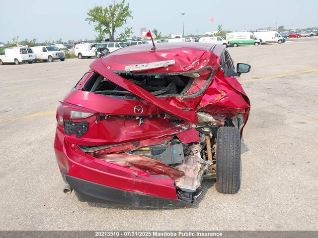 3MZBM1L76FM130668 Mazda pe
