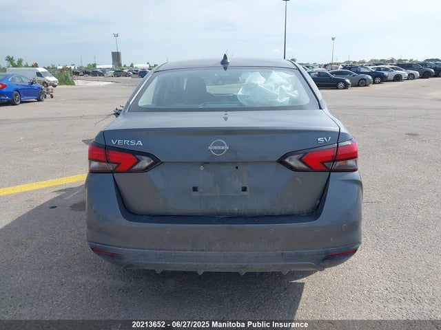 3N1CN8EV8RL912136 Nissan 2024