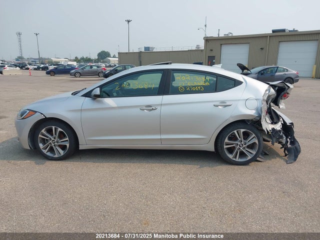 KMHD84LFXHU270693 Hyundai 2017