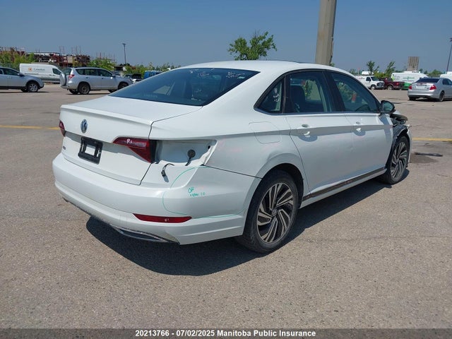 3VWG57BUXKM025168 Volkswagen 1.4 tsi