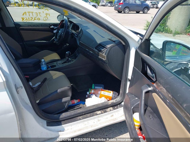 3VWG57BUXKM025168 Volkswagen 1.4 tsi