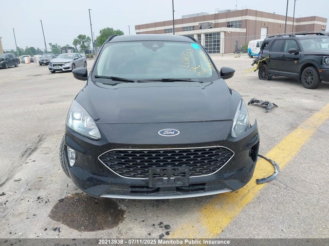 1FMCU9H68LUB99547 Ford 2020