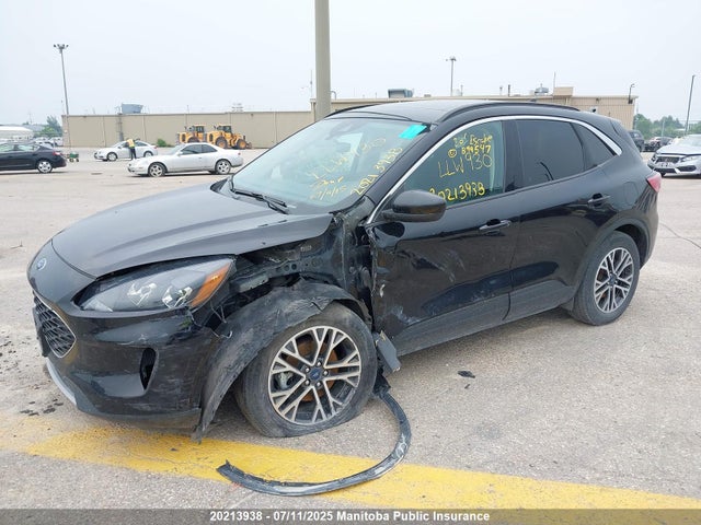 1FMCU9H68LUB99547 Ford 2020