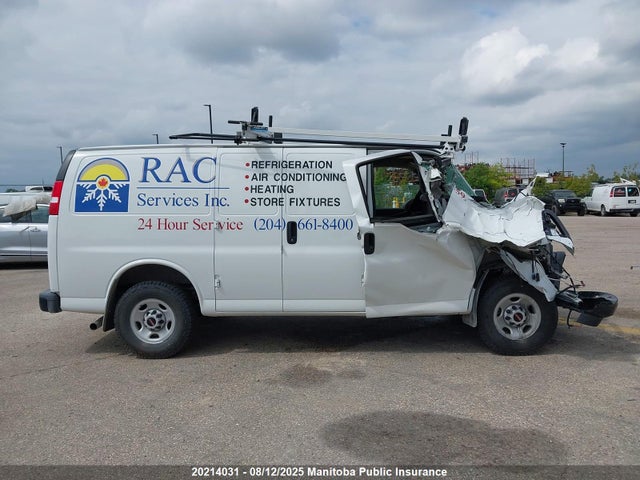 GMC lv1 2024 1GTW7AFP2R1269236 Image 13