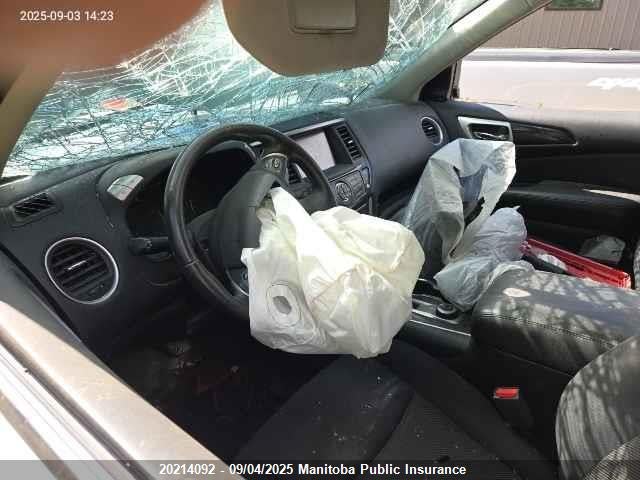 5N1DR2MM0JC605292 Nissan Pathfinder