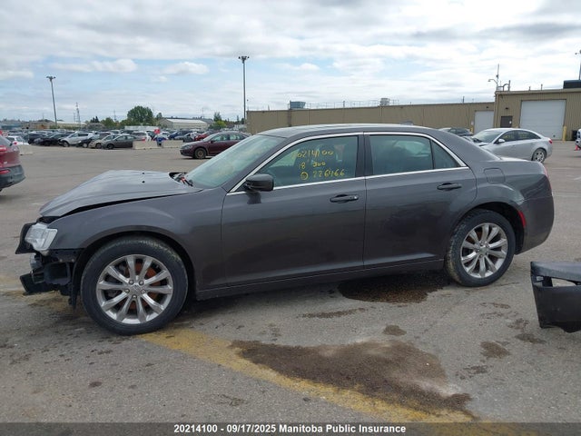 2C3CCARG7JH226466 Chrysler 300