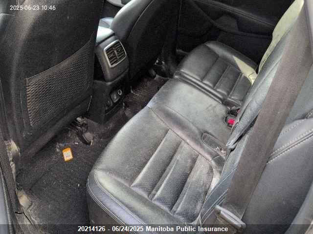 5XYPHDA18HG266975 KIA Sorento