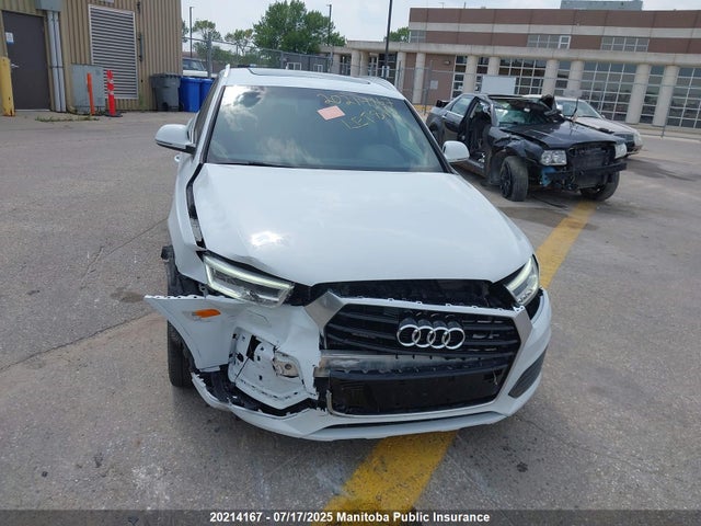 Audi Q3 2016 WA1GFCFS8GR011075 Image 12
