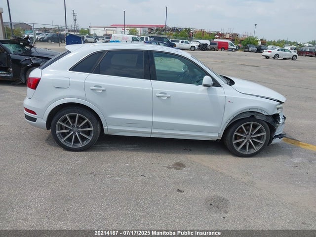 Audi Q3 2016 WA1GFCFS8GR011075 Image 13