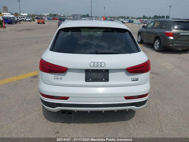 Audi Q3 2016 WA1GFCFS8GR011075 Image 16