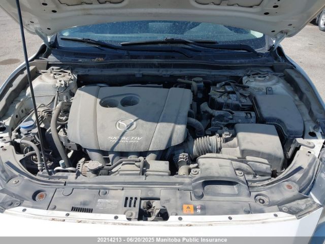JM1BM1V76E1134019 Mazda pe