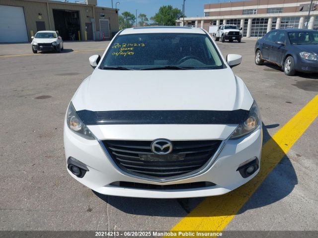 JM1BM1V76E1134019 Mazda pe