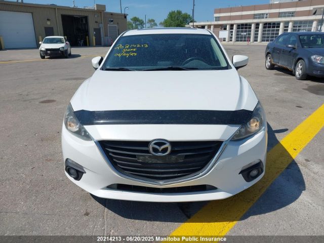 JM1BM1V76E1134019 Mazda pe