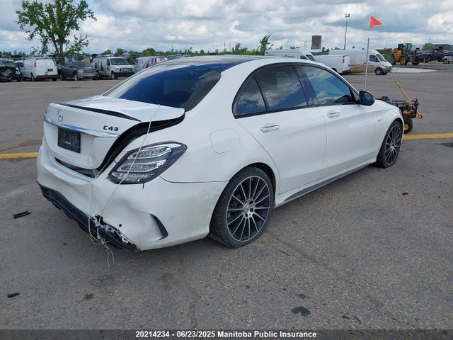 55SWF6EB8HU212047 Mercedes Benz c-class