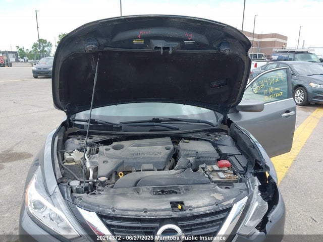 1N4AL3AP5JC272607 Nissan 2018
