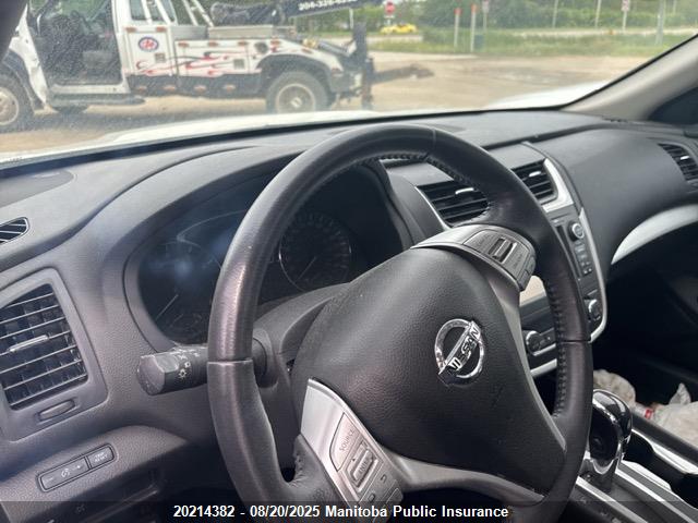 1N4AL3APXGN338016 Nissan 2016