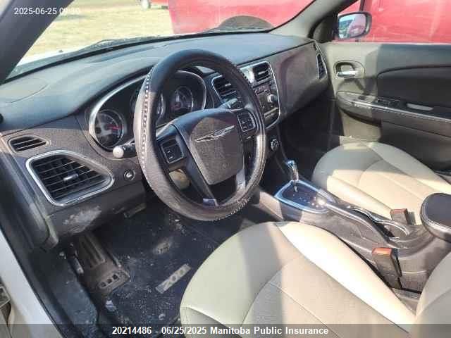 1C3CCBAB5EN111741 Chrysler 200