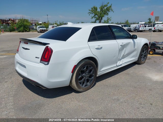 2C3CCASG9NH191106 Chrysler 300