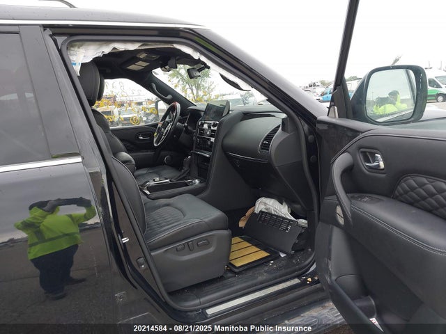 JN8AZ2AE3N9292492 Infiniti QX80