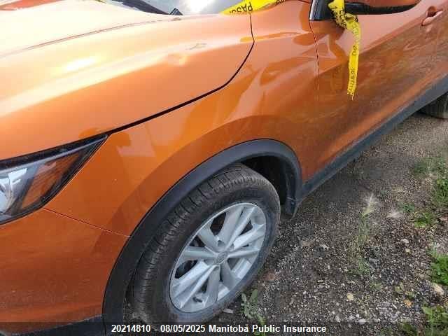 JN1BJ1CR4HW116593 Nissan 2017