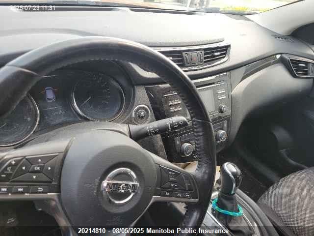JN1BJ1CR4HW116593 Nissan 2017