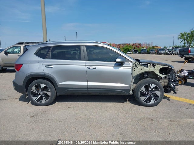 3VV4X7B21RM024078 Volkswagen tsi