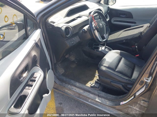 JTDKDTB32E1081154 Toyota 1nz-fxe+1lm