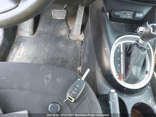 KIA g 2018 KNDJN2A24J7534192 Image 10