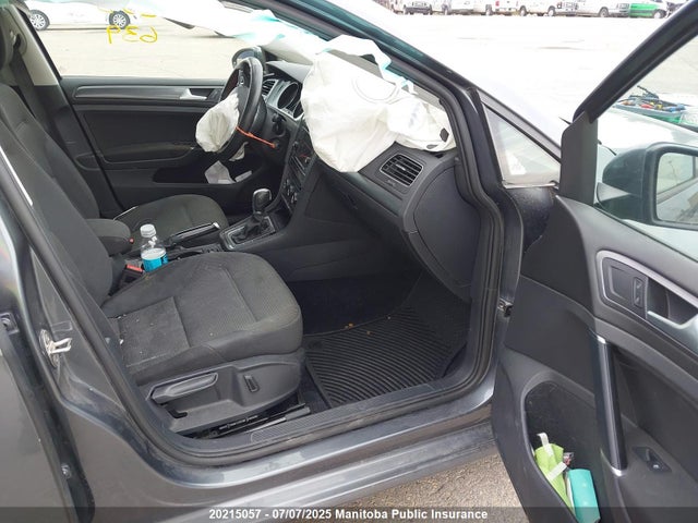 3VW117AU6JM761090 Volkswagen 2018