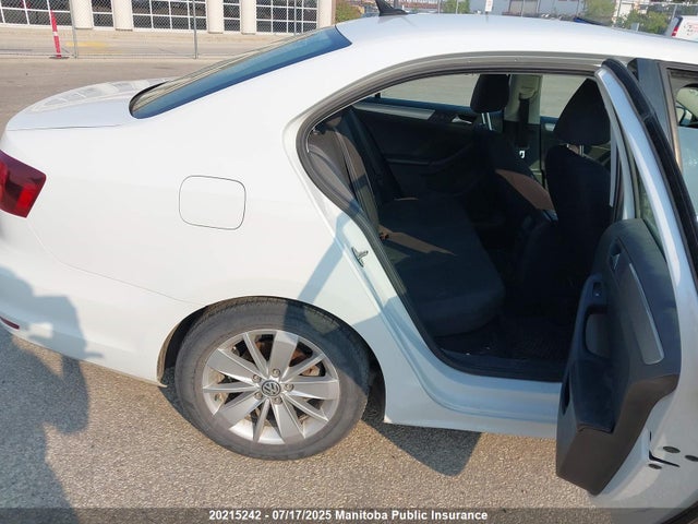 3VW167AJ3GM337365 Volkswagen Jetta