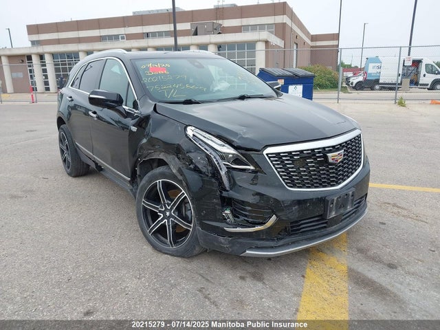 1GYKNFRS7LZ198975 Cadillac lgx