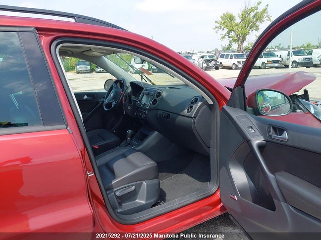 WVGJV3AX0EW115278 Volkswagen 2014