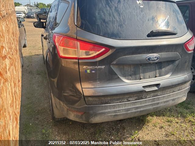 1FMCU0F79GUA15438 Ford Escape