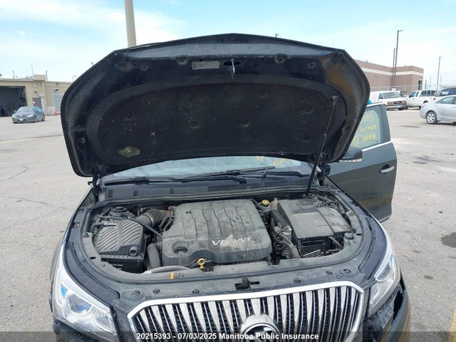 1G4GB5G34EF101371 Buick lfx