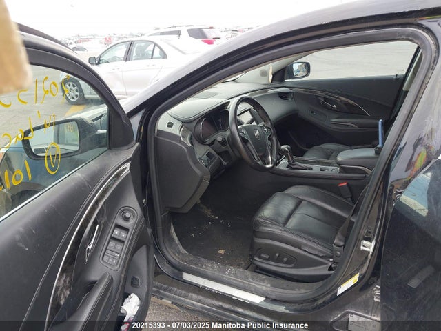 1G4GB5G34EF101371 Buick lfx