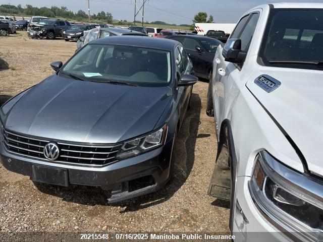 1VWAS7A3XGC051351 Volkswagen 2016