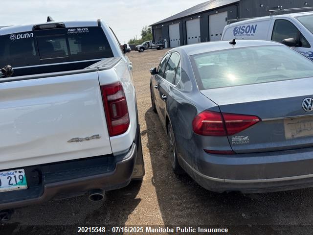 1VWAS7A3XGC051351 Volkswagen 2016