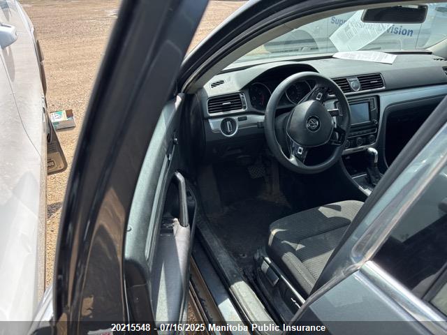 1VWAS7A3XGC051351 Volkswagen 2016