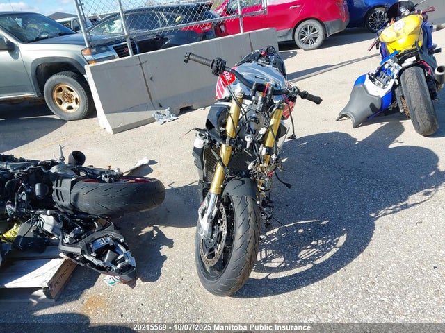 Aprilia Tuono 2017 ZD4KGU005HS000138 Image 5