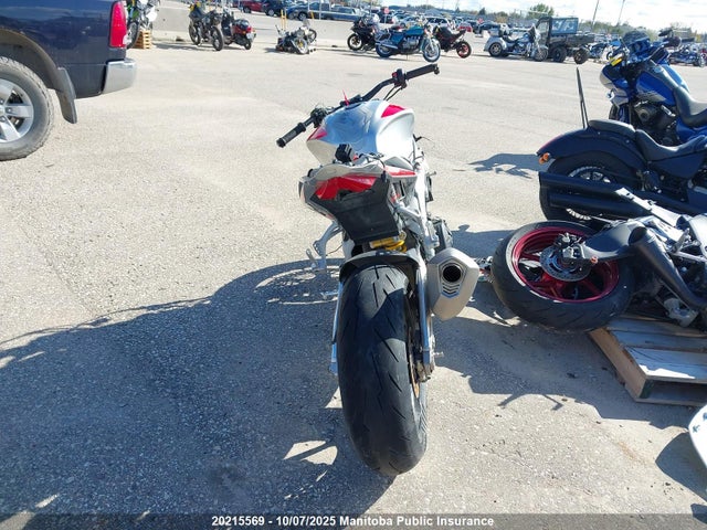 Aprilia Tuono 2017 ZD4KGU005HS000138 Image 6