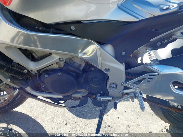 Aprilia Tuono 2017 ZD4KGU005HS000138 Image 9