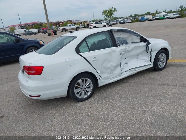 3VW2K7AJ8FM214854 Volkswagen 2015
