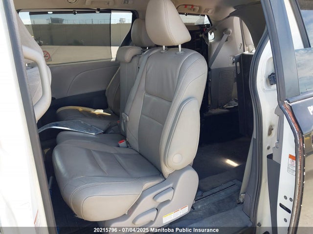 5TDKK3DC0FS570806 Toyota 2gr-fks