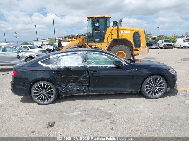 WAUFNCF54JA005386 Audi 2018