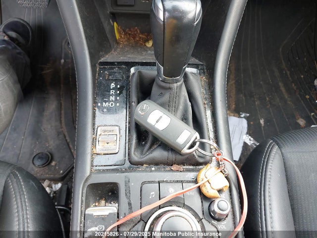 JM1DKFC76K0430755 Mazda pe