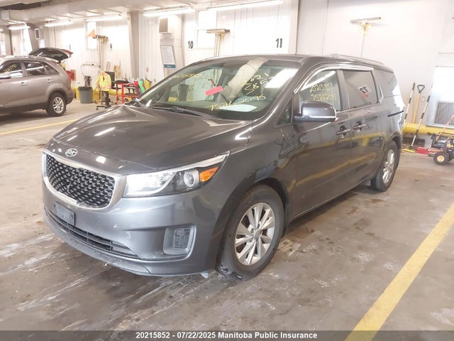 KNDMB5C1XH6270049 KIA 2017