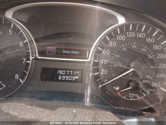5N1AR2MM0EC703585 Nissan 2014
